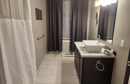 Conception Bay South Hotel | Newfound Inn & Suites