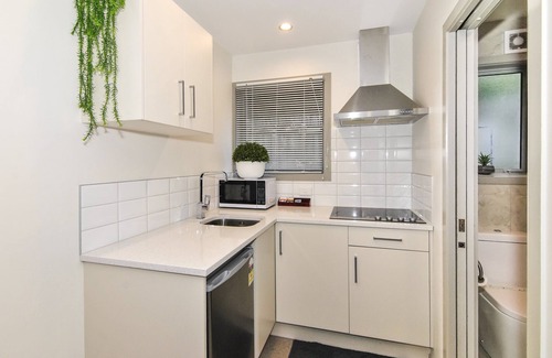 Newlands Hotel | Newlands Court Motel