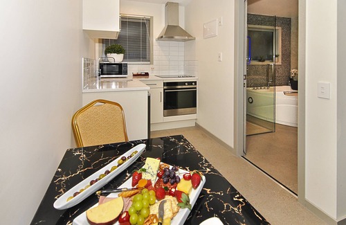 Newlands Hotel | Newlands Court Motel