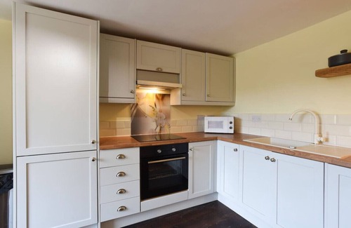 Waterlooville House | Newlands Farm Grade II Listed Georgian Farmhouse