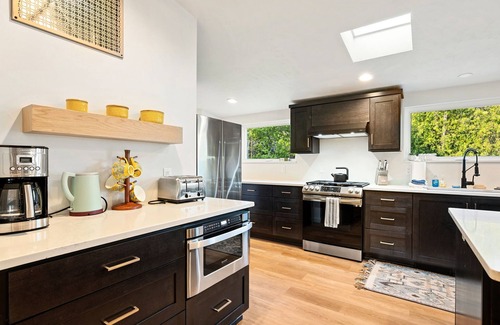 Baileys Harbor House | Newly Baileys Harbor Home, 1 block DT, Open Concept with Huge Yard