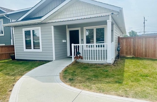 Dawson Creek House | Newly build