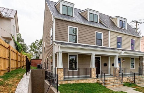 Brookland Apartment | Newly-Built! 1-BR Abode in Brookland next to METRO