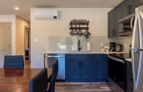 East Kootenay Ski Chalet | Newly Built 2 Bedrooms. Sleeps 4 Adults. AC