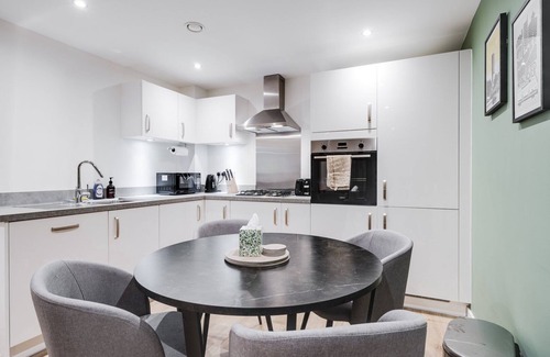 Trafford Apartment | Newly built and furnished to a modern contemporary styled apartment.