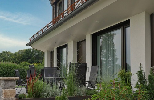 Meckenbeuren Apartment | Newly built apartment near Lake Constance for up to 2 people