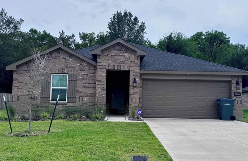 Voth House | Newly built home! Spacious & Comfortable 4BR 2BA