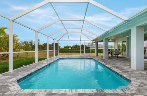 Burnt Store House | Newly built home with heated pool, close to many amenities - Villa Sandle
