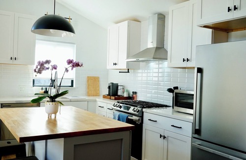 Mira Mesa House | Newly Built, Modern Guest House