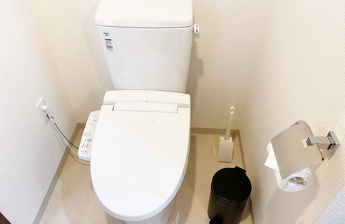 Nishi Apartment | Newly built Nonsmoking 2 double beds Up to 4 people OK 6 minutes walk to Kyocera Dome CB6 - RLiS house Osaka Dome City 602 /Osaka Ōsaka