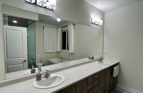 Pickering House | Newly Built Spacious Retreat: 3BDR & 2.5 Bath