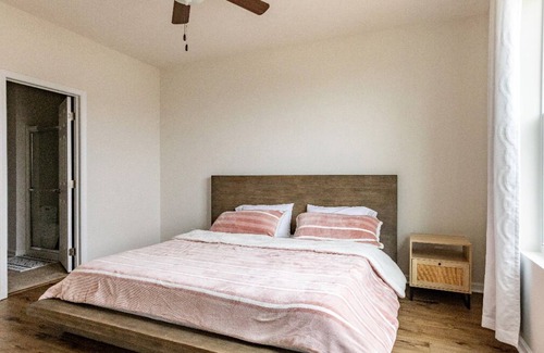 Lincoln House | Newly Built Spacious Retreat: Your Perfect Getaway
