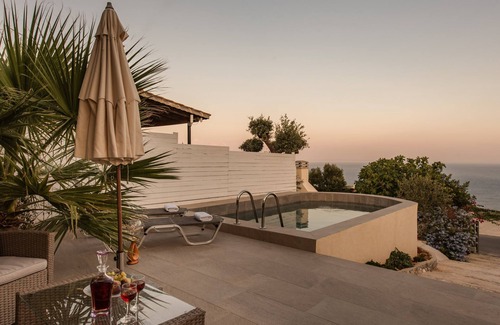 Korithi House | newly built stone house ,breathtaking view,close to the shipwreck &the blue cave