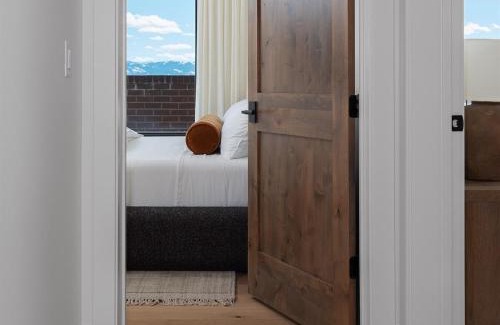 Driggs Apartment | Newly Built- The Grand-Targhee-Teewinot at Basin