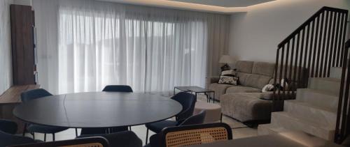 Istan House | Newly built townhouse with spectacular sea views in an idyllic setting just 15 min from Marbella