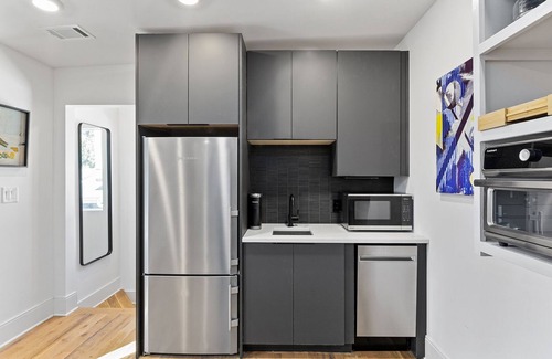 Midtown Apartment | Newly Built, Upscale Apartment in Midtown Atlanta in Beautiful Neighborhood