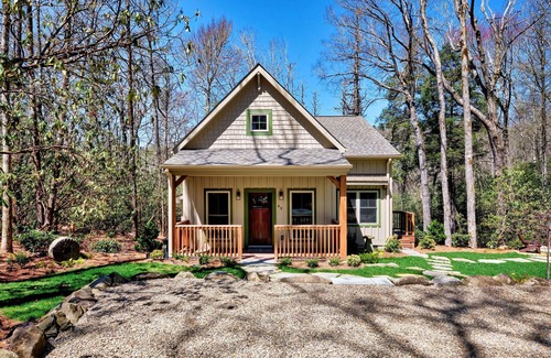 Highlands Hills House | Newly Constructed Cottage Home in Highland Hills - Holly Berry