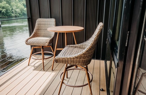 Flippin Apartment | Newly constructed river front loft located only feet away from the banks of the White River