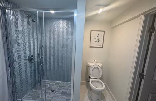 Woburn Apartment | Newly Finished Guest Haven in Woburn