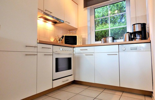 Neßmersiel House | Newly furnished holiday home near the dike well suited for families with WiFi