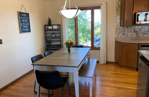 Rapid City House | Newly furnished 4 Bed, 2 bath, home in quiet neighborhood