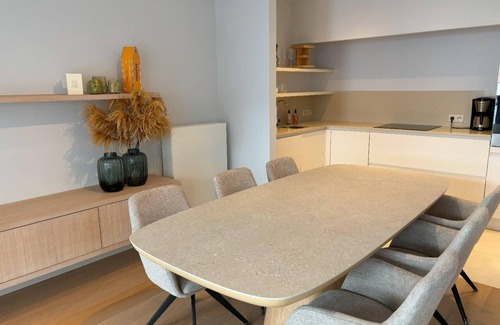 Knokke Apartment | Newly furnished apartment center of Knokke by the sea, everything within walking distance!