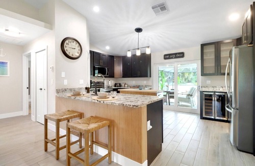 Pelican House | Newly furnished house with heated pool in a nice neighborhood.