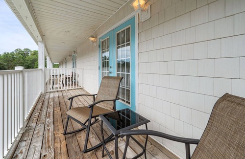 White Lake House | Newly Furnished! Relax in style in this charming townhome in gated community