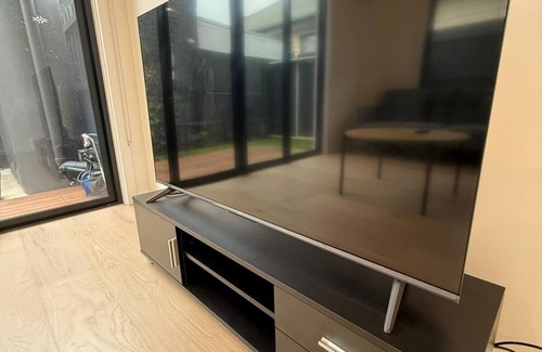 Maidstone House | Newly Furnished Townhouse in Maidstone