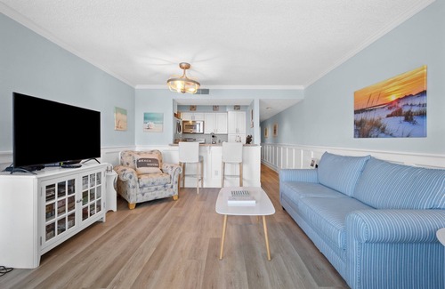 Saint Helena Island Condo | Newly Listed - Harbor Island Beach Villa