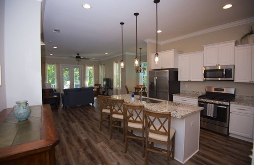 Long Beach House | Newly Listed Beach House Hideaway in Long Beach, MS