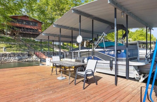 Gravois Mills House | Newly Listed! Rustic Waters-edge Retreat