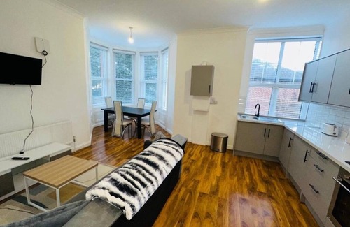 St Leonards-On-Sea Apartment | Newly refurbished two bedrooms flat