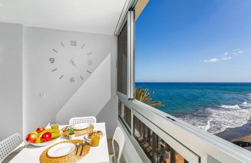 Playa del Aguila Apartment | Newly Refurbished Beachfront