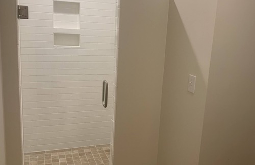 North Charleston House | Newly remodeled Home Near Beaches/Historic Charleston/Park Circle