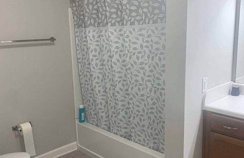 Oxford Condo | Newly remodeled 2-bedroom condo in Oxford!