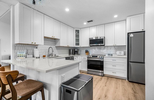Marco Island House | Newly Remodeled! 5 Min to Beach, Private Pool, Outdoor TV, Fire Pit & Bikes!