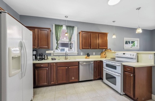 Boyne City House | newly remodeled addition to our program|0.7 miles to downtown |2bed|1.5 bath