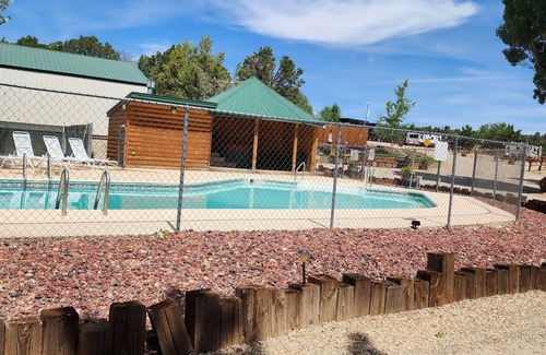 Mancos Cabin | Newly remodeled cabin across from Mesa Verde National Park