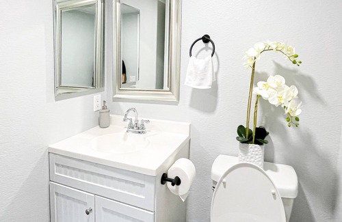 Fontana House | Newly Remodeled Home in the Heart of Fontana