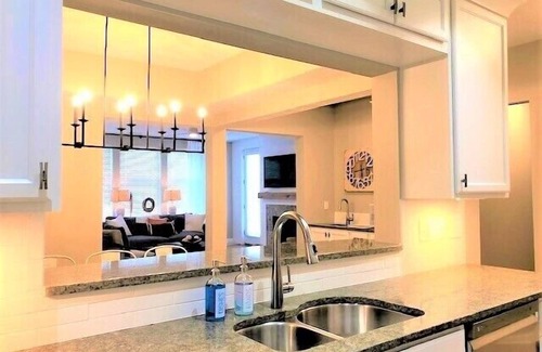 Ludington Condo | Newly Remodeled Luxurious Condo w/two Balconies overlooking Marina and Harbor