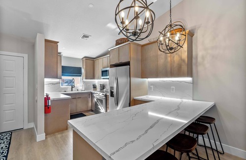 Punta Gorda Villa | Newly remodeled Villa On The Water, Sunset/Scenery