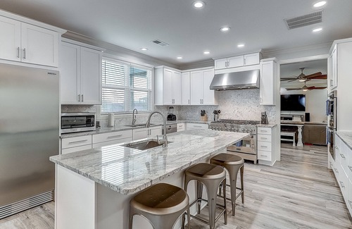 Rockport House | Newly remodeled waterfront home with 2 decks & swim spa - near beach