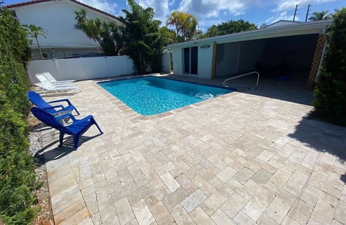 Lauderdale-by-the-Sea Apartment | Newly renovated and comfortable studio, a 2-3 minute walk from the beach in Lauderdale by the Sea