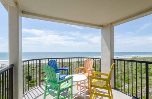 Shell Island Condo | Newly renovated top floor condo in Duneridge!