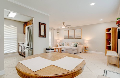 Florida North Atlantic Coast Condo | Newly Renovated 1 King Bed Condo, Your All-Inclusive Travel Haven