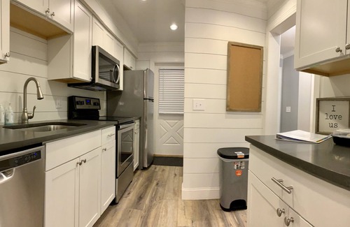 Saint Simons Island House | Newly! Renovated Cozy Coastal Townhome on St Simons Island - Enjoy "Island Time"