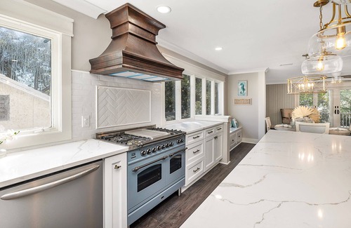 East Beach House | Newly renovated 2023 with private pool and just steps to the beach.