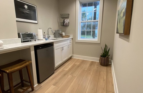 Southeast Pensacola Apartment | Newly renovated 1 bedroom *excellent location*