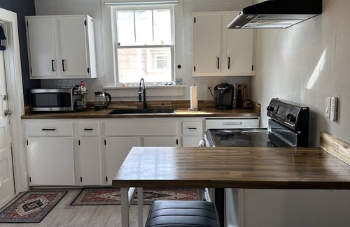 Midtown House | Newly Renovated 1936 Home Close To Augusta National, Airport & Downtown!